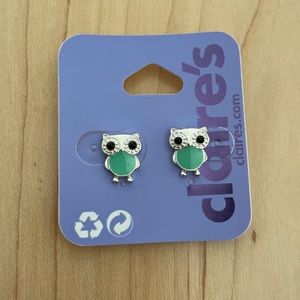 Claire’s Owl Earrings